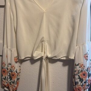 Floral Sleeve Cream Top